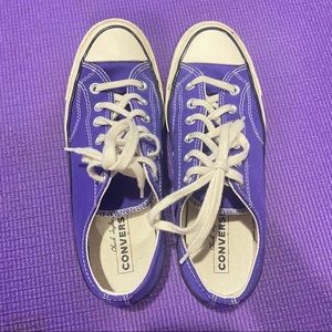 Purple low top Converse